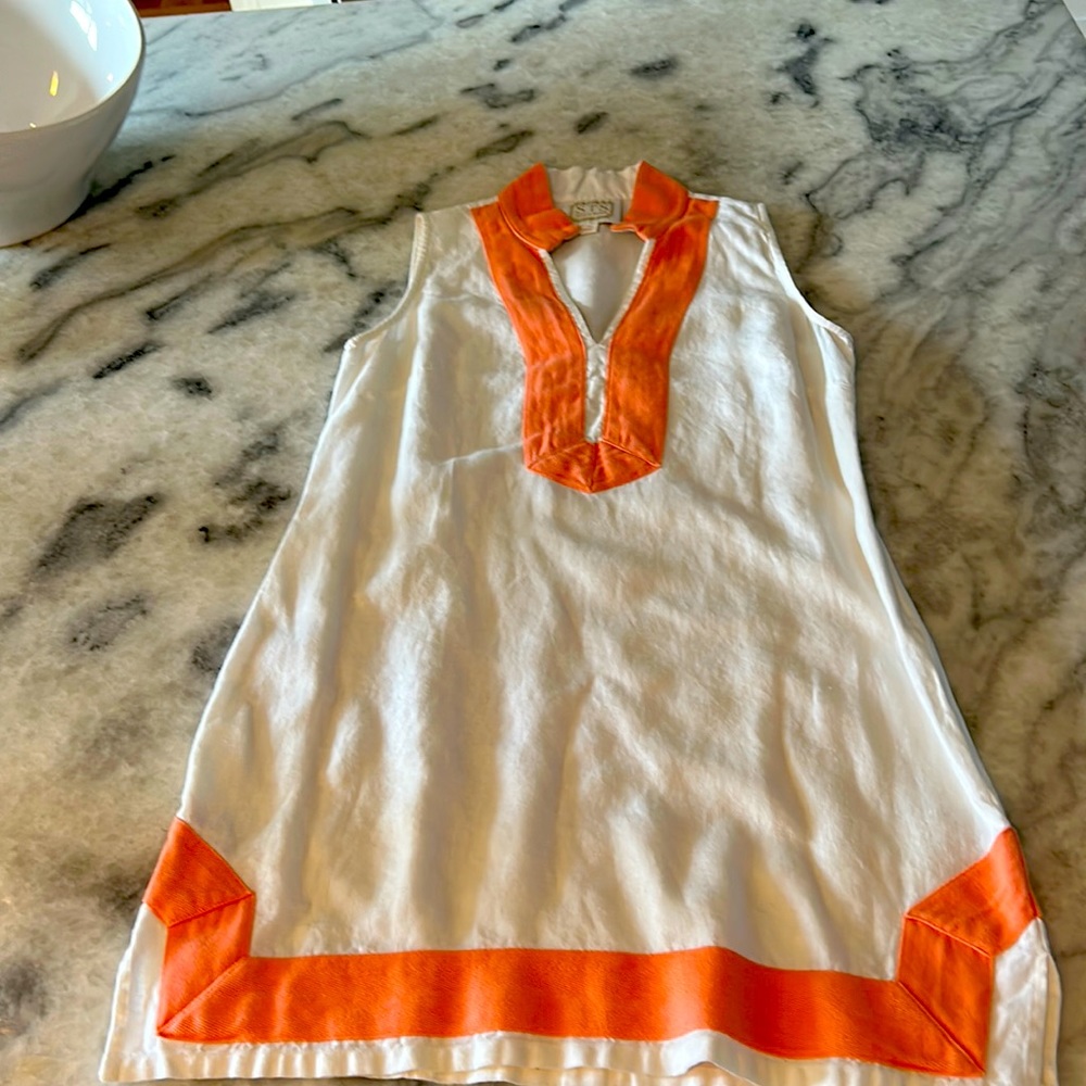 Sail to sable white/peach tunic dress size m